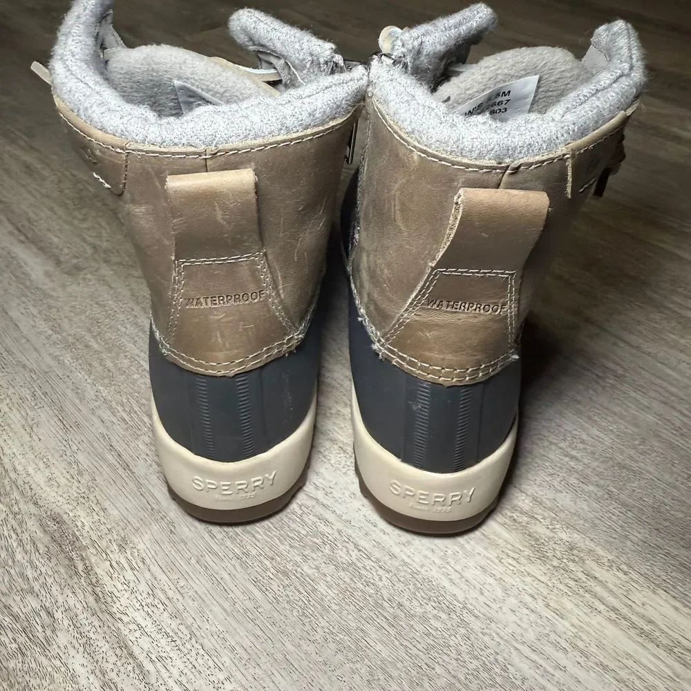 Sperry waterproof wool Boots‎ 3M size 5.5 winter boots